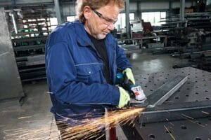 BOSCH GWS 18V-10 Professional Akumulatorska ugaona brusilica 06019J4000 - 2