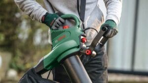 BOSCH UniversalGardenTidy 3000 Baštenski usisivač 06008B1001 - 3