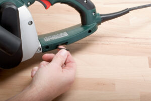 METABO BAE 75 Tračna brusilica 600375000 - 9