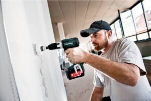 METABO BS 18 LT (bez baterija i punjača u koferu) Aku.bušilica zavrtač 602102840 - 2
