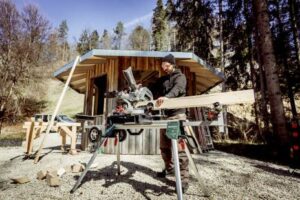 METABO KGS 18 LTX BL 305 (bez baterija i punjača u kutiji) Aku.potezno-klatni ger 614305850 - 2