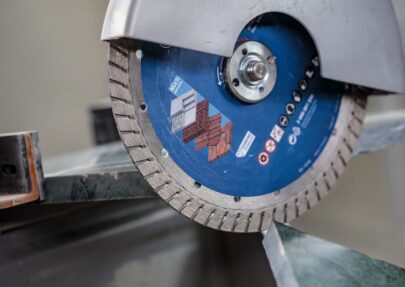 EXPERT MultiMaterial Diamond Cutting Disc 230 x 22.23 x 2.4 x 15 mm - 18