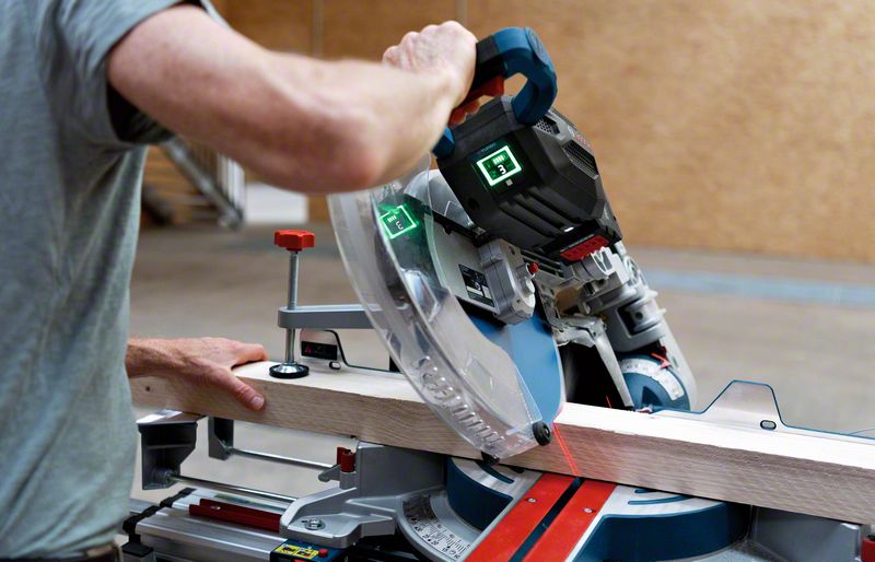 BOSCH GCM 18V-305 GDC Professional Akumulatorska kombinovana kružna testera BITURBO 0601B43001 - 7