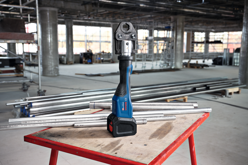 BOSCH GPT 18V-32 Akumulatorski alat za presovanje - Solo, L-Boxx 06019M2103 - 2