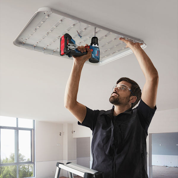 BOSCH Komplet od 3 alata od 18 V: GSR + GDX + GBH + 3x5,0 Ah + GAL 12V/18V-80 0615A50093 - 8