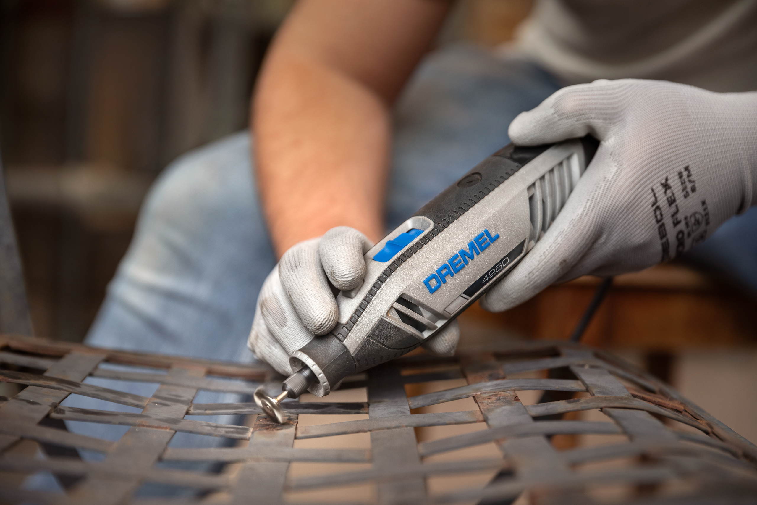 BOSCH DREMEL®4250 6/128 višenamenski alat+128 komada dodatnog pribora F0134250JK - 3
