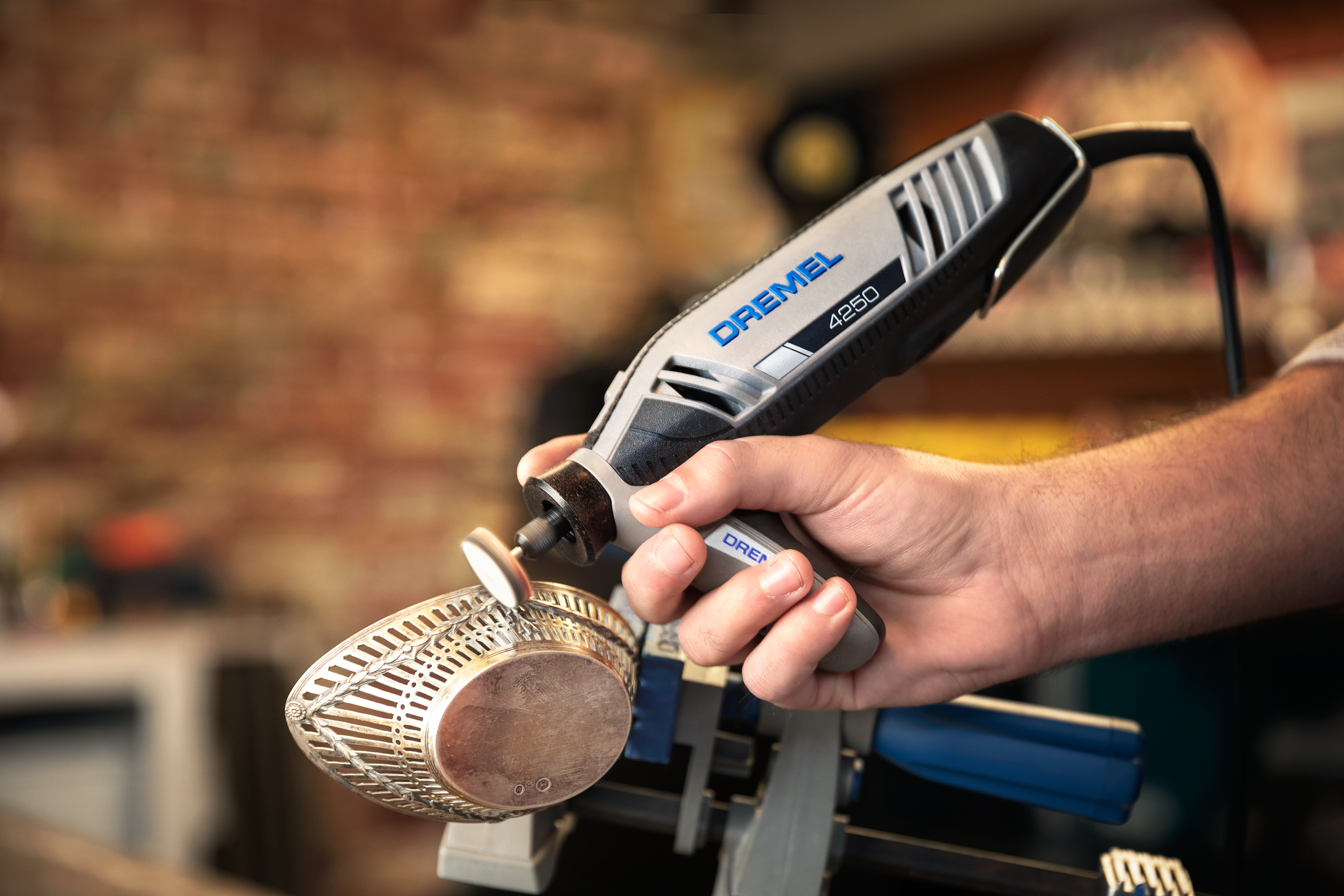 BOSCH Dremel 4250 3/45 višenamenski alat+45 komada dodatnog pribora F0134250JF - 3