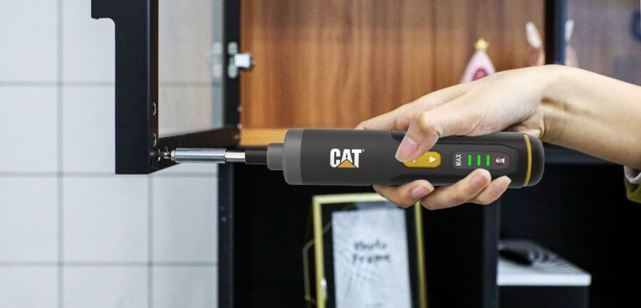 CAT DX1110 aku-zavrtač 4V - 6