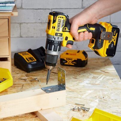 DeWALT DCD796P2 aku bušilica odvijač DCD796P2, 2 x 5Ah baterija + punjač - 2