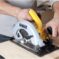 DeWALT DWE560 testera kružna 65mm - 6
