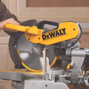 DeWALT DWS780 električna potezna testera 1675W 305mm XPS - 10