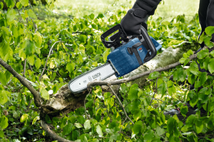 BOSCH PRO GKE 18V-40 Akumulatorska lančana testera 06008D3001 - 4