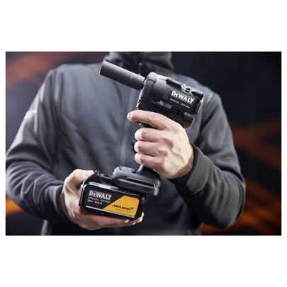 DeWALT aku udarni odvrtač 1/2″ 18V XR 406Nm McLaren Compact (2×5.0Ah) DCF92MP2T-QW - 6