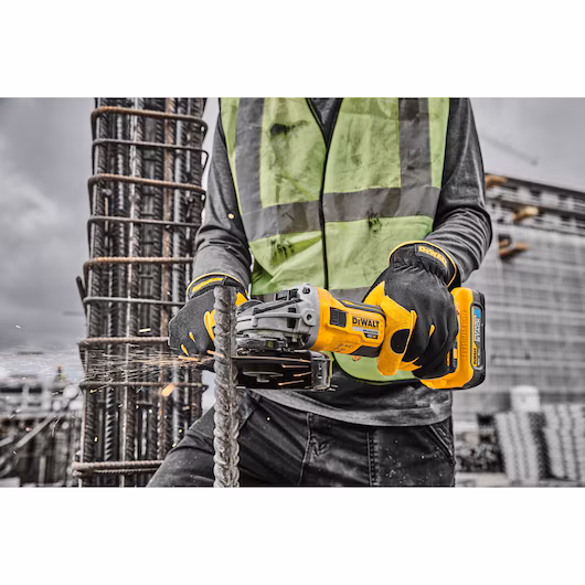 DEWALT DCG405H2T aku ugaona brusilica 125mm 18V XR Brushless (2x5.0Ah PowerStack) - 5
