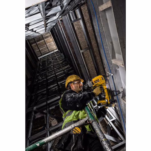 DEWALT DCN890P2 aku pištolj za eksere 18V - 9
