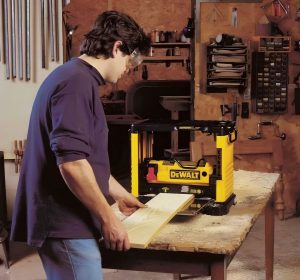 DEWALT DW733 električni prenosni diht 1800W, max. širina 317mm - 5