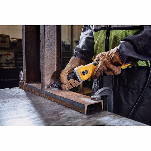 DEWALT DWE4997 Električna ravna brusilica 1300W - 10