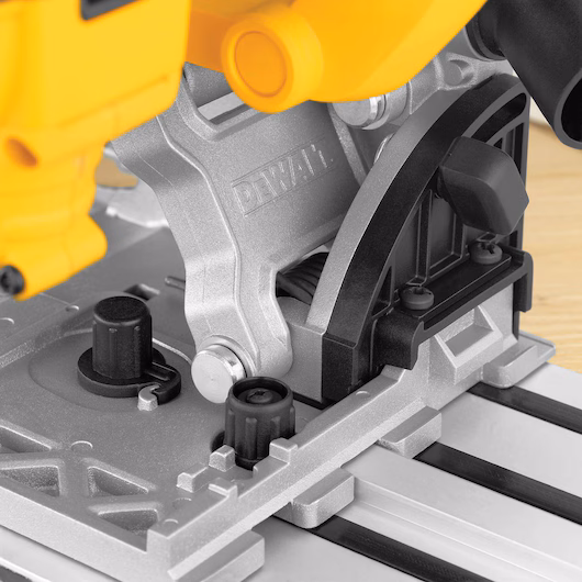 DEWALT DWS520KTR električni uranjajući cirkular 1300W 165mm TSTAK sa vodećom šinom 1,5m - 8