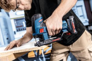 BOSCH EXPERT EXST18V-155S Akumulatorska ubodna testera 06015B0101 - 2